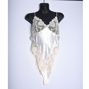 Vintage Body Suit Embellishments USA Lingerie Lace Bridal Bride Medium